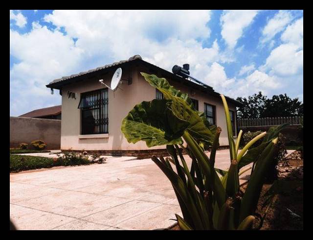 3 BEDROOM HOUSE FOR SALE IN BIRCH ACRES